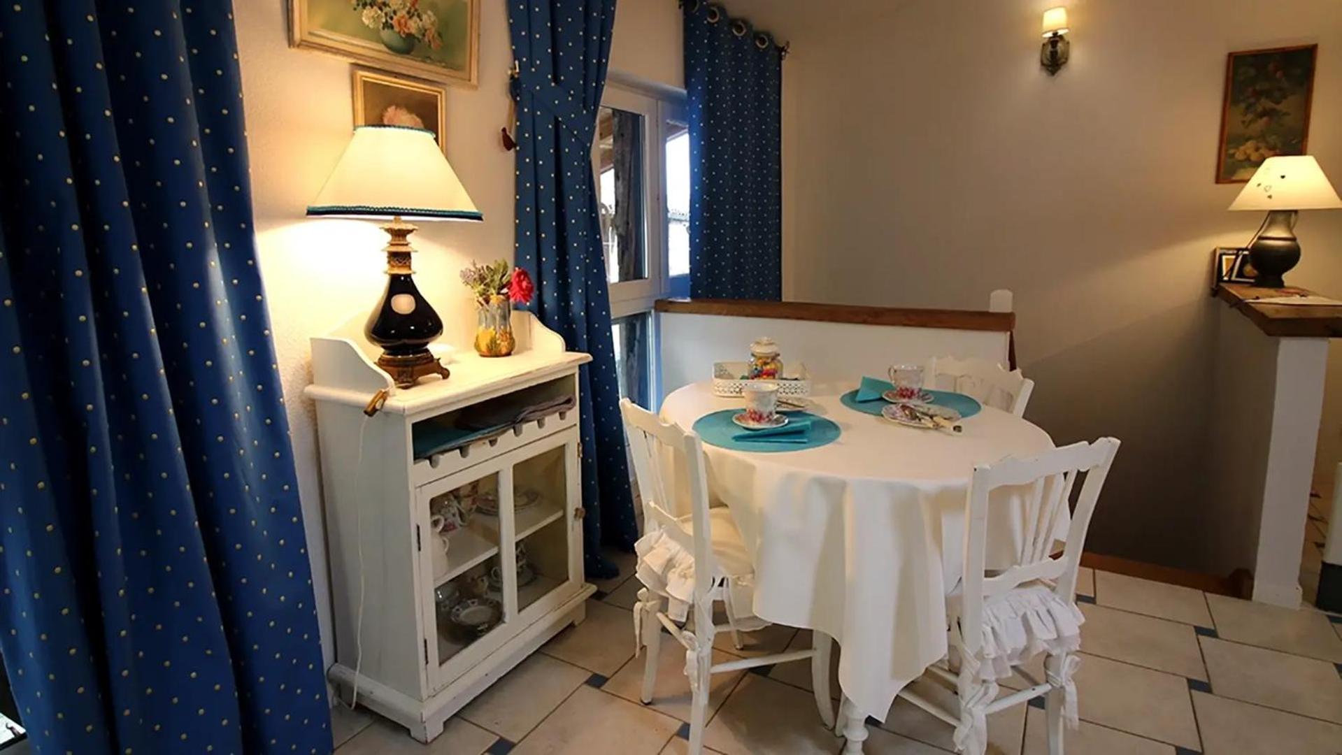 Les Colombages Apartment Biziat Bagian luar foto